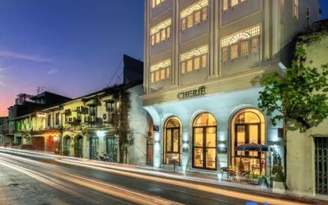 Cherie Bangkok Boutique Hotel