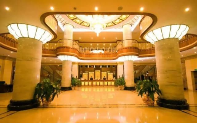Golden Phoenix Hotel