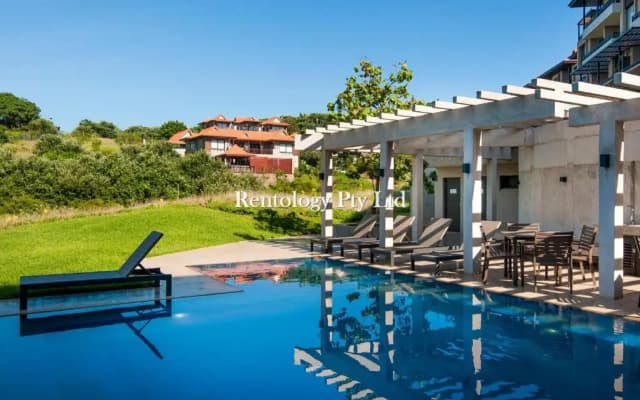 Tasteful 2 Bed Zimbali Suites Sea View