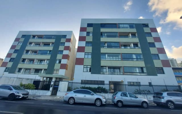 Apto na Praia de Atalaia a 100 metros da Passarela do Caranguejo