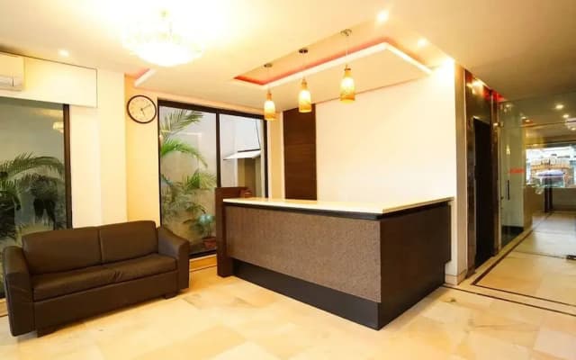 Hotel Raipur Inn