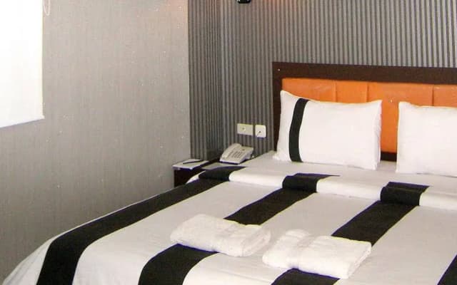 Harmony In Hotel