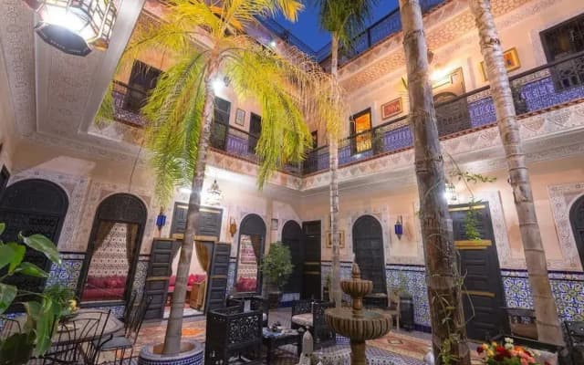 Riad Lalla Khiti