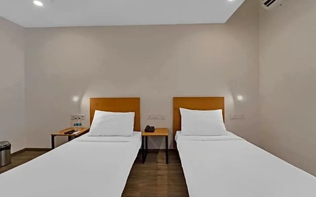 FabHotel HaHa Stays