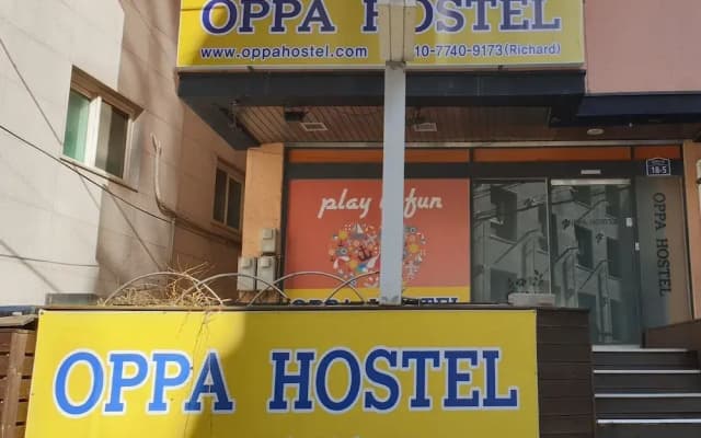 Oppa Hostel