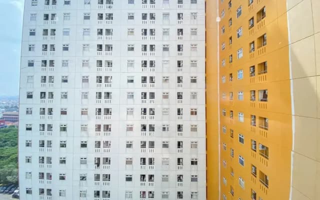 Good Deal And Well Design 2Br Green Pramuka City Apartment
