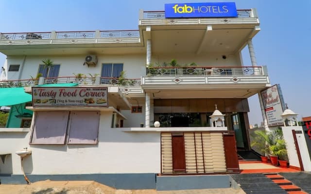 Hotel Moti Mahal by OYO Rooms
