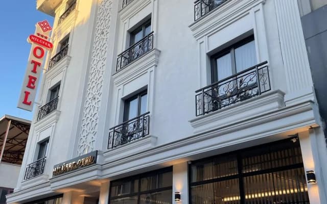 By otel Nilüfer