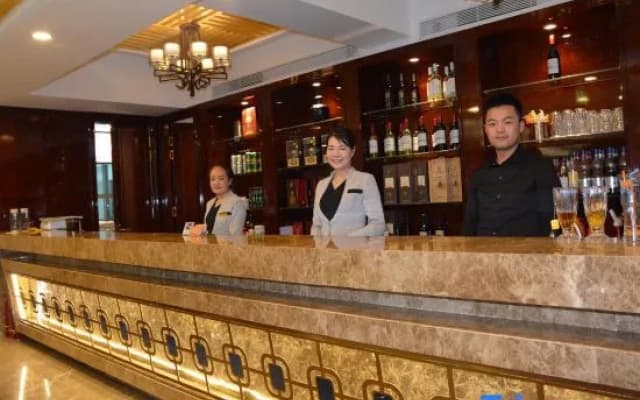 Wuwei Business Hotel
