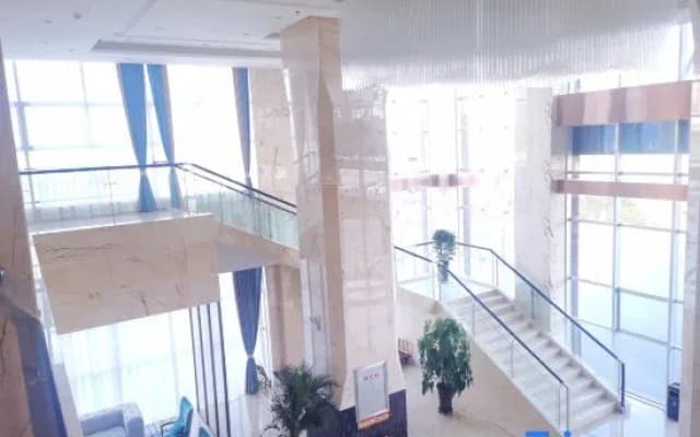 Runze Huayang Hotel (Ningxia Medical University Affiliated Hospital South Bus Station)
