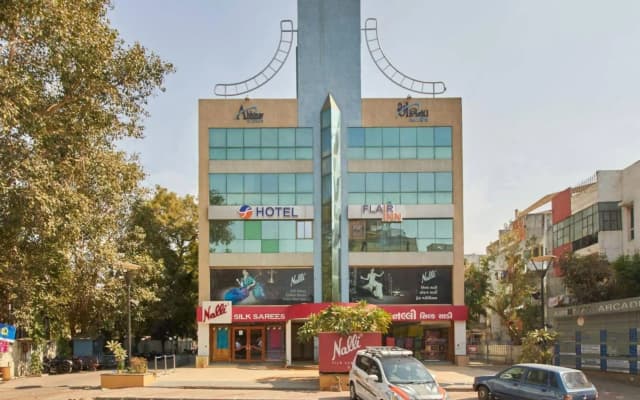 Hotel Flair Inn