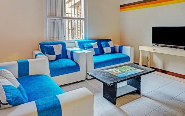 OYO Life 91452 Ngajeng Peken Homestay