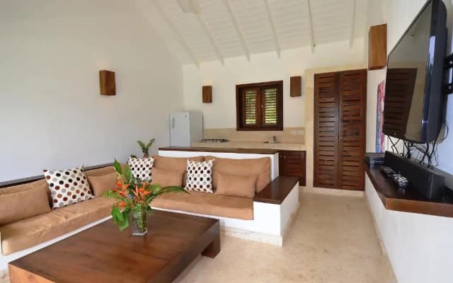Las Terrenas Front Beach And Garden Villa With Private Staff