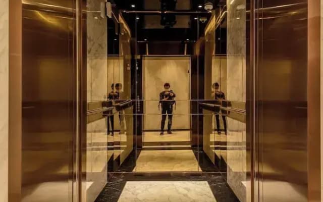 The Galleria Residence by Hava