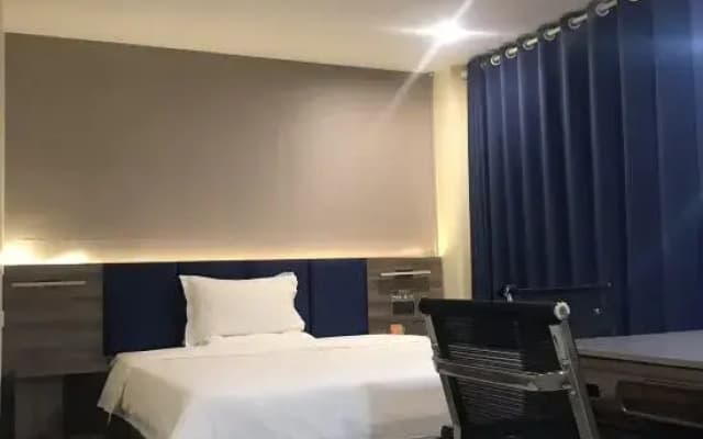 7 days Quality Hotel