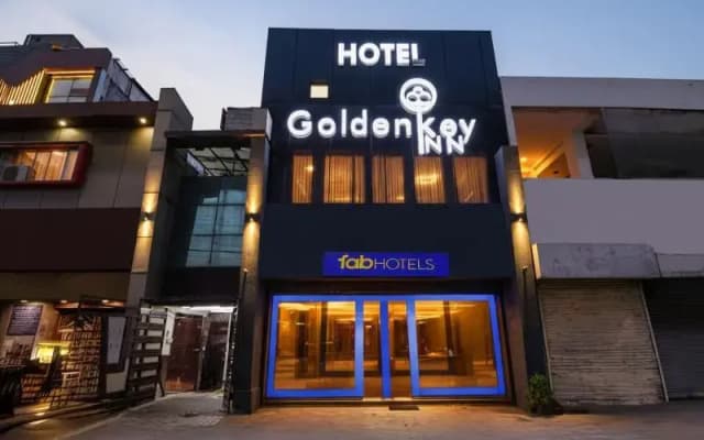 Fabhotel Golden Key Inn