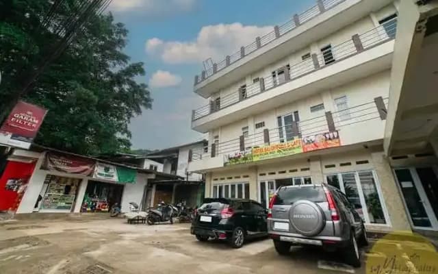 Hotel Salon Fora Cafe Meeting & Karaoke Dago