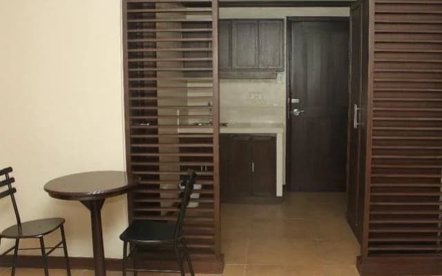 The Lyric Apartelle