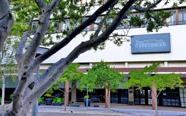 Capetonian Hotel