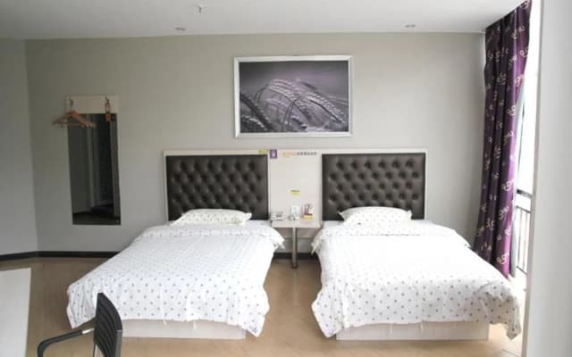 Отель G Chu Hotel Jingzhou Sydney Impression Branch