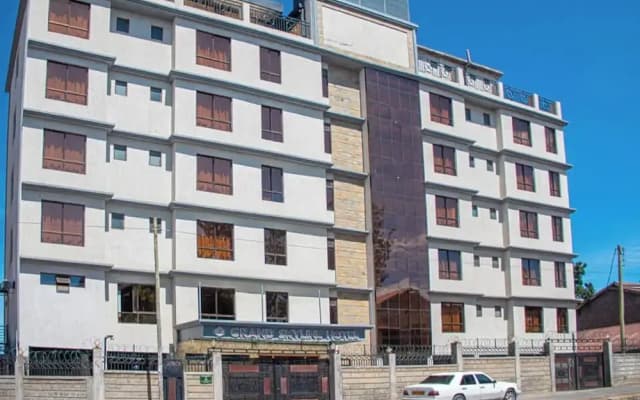 Grand Skyline Hotel