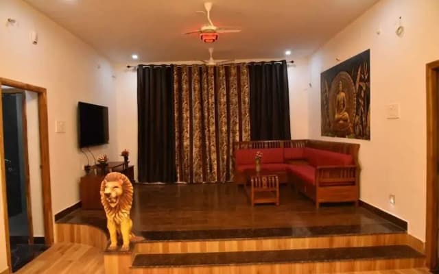 Ramchitras Home Stay