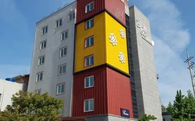 Raon Hotel