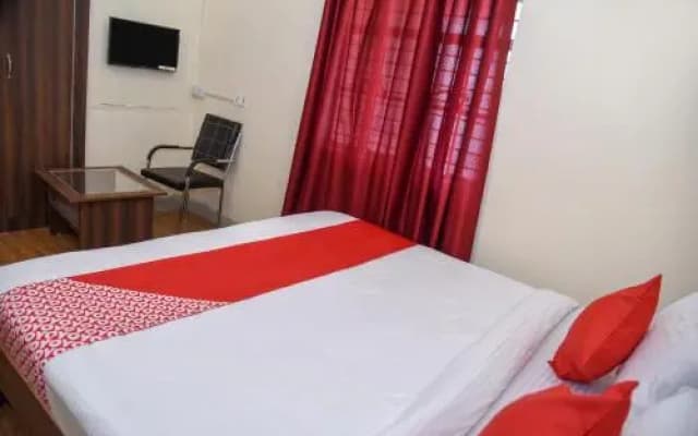 OYO 15684 Hotel Vibrant Inn