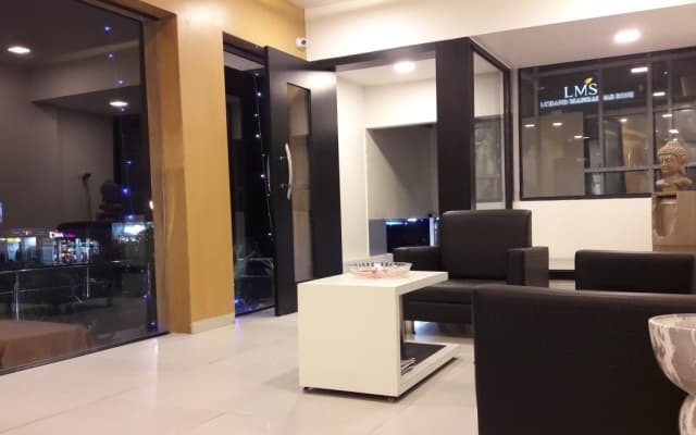 Hotel Global Inn I by FabHotels