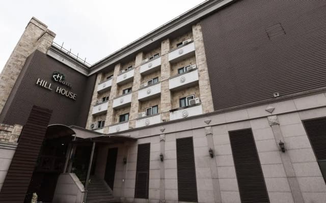 Hill house Hotel