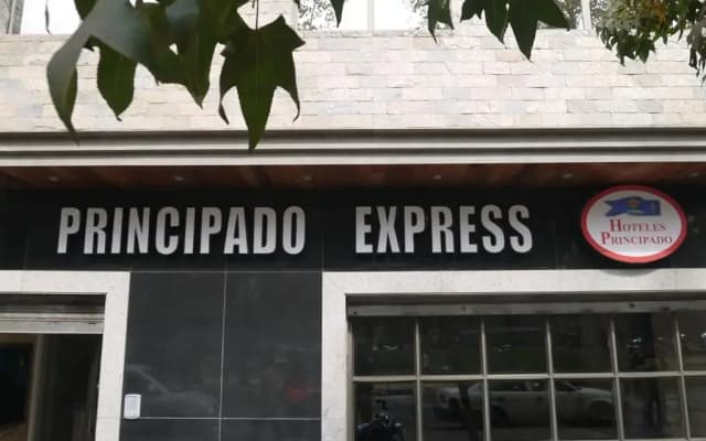 Principado Lastarria Hotel