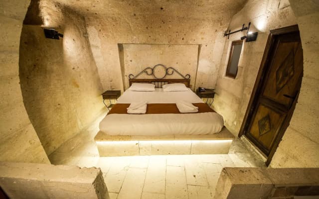 Harkasos Cave Hotel