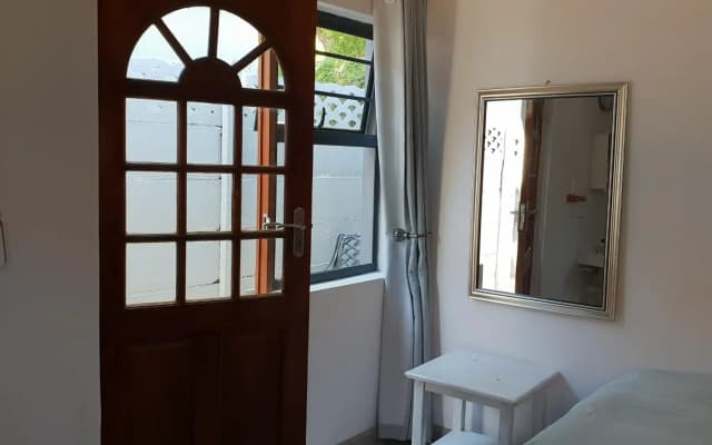 Emmaus Single Room
