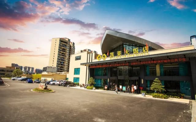 Gloria Grand Hotel Yong shun