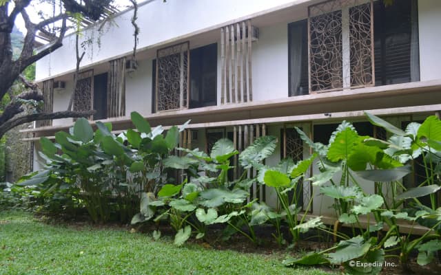 Spin Designer Hostel