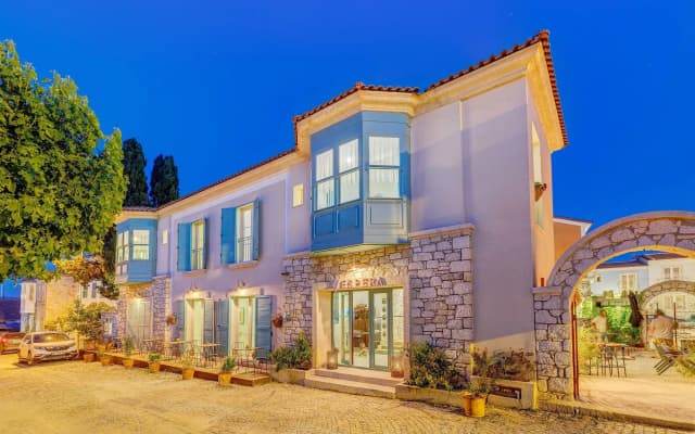 Vespera Hotel
