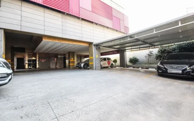 Tiamo Hotel Yeosu