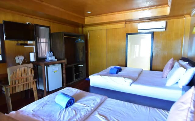 Lipe Power Beach Resort