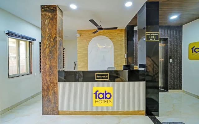 Fabhotel Ss Inn