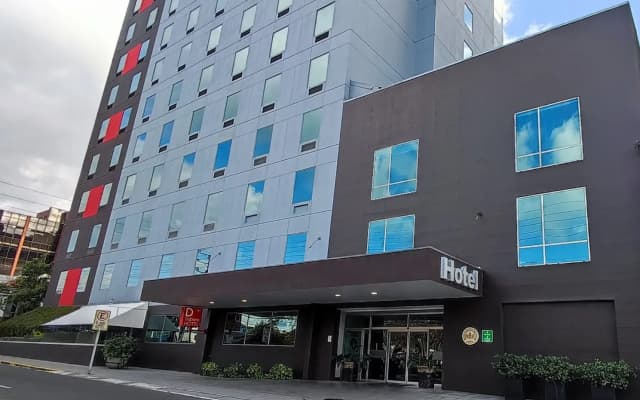 Four Points by Sheraton San Jose Sabana