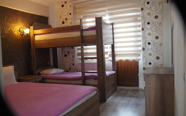 Ozbay Hotel