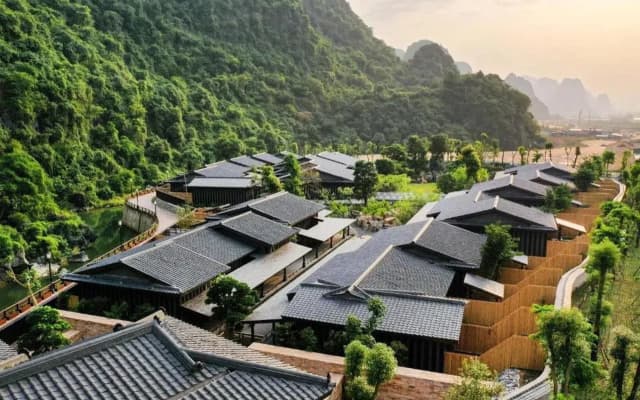 Hilton Quang Hanh Onsen Resort