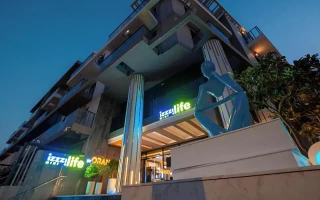 Izzzi Lifemint Apart Hotel