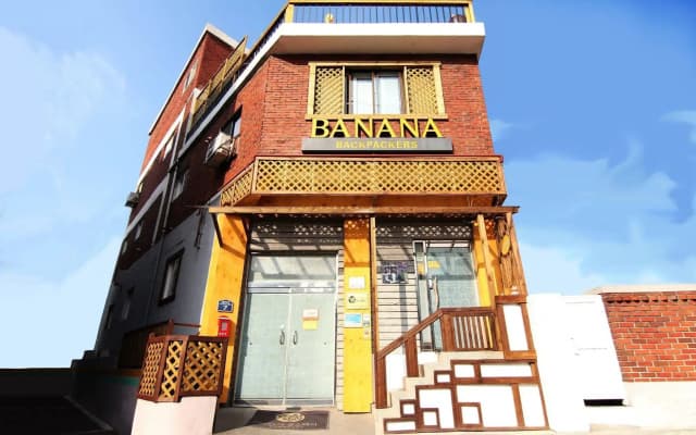 Banana Backpackers