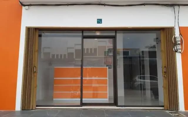 Capital O 93076 Batam Backpacker Guesthouse 2
