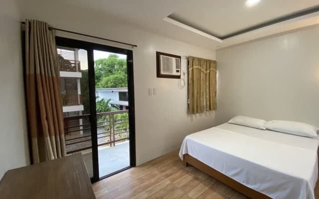 Cerca Parola beach resort