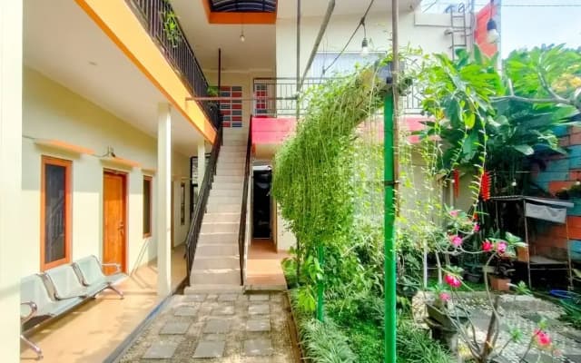 RedDoorz Syariah @ Graha Adi Karya Kartasura