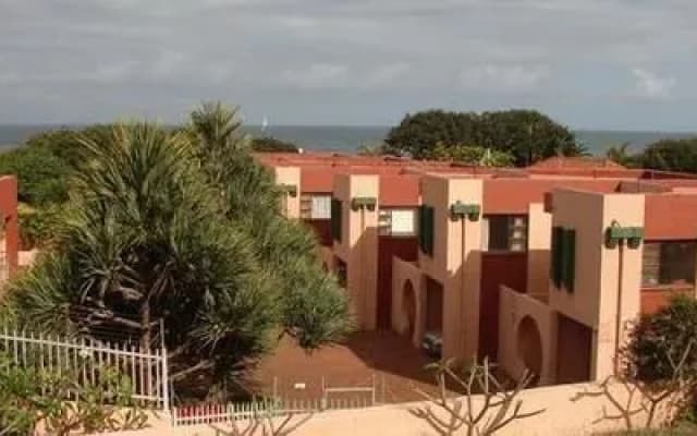 Dolphin Point