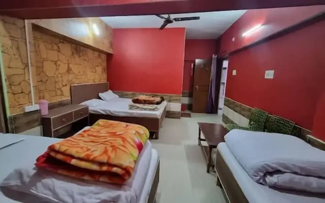 J M S Guest House