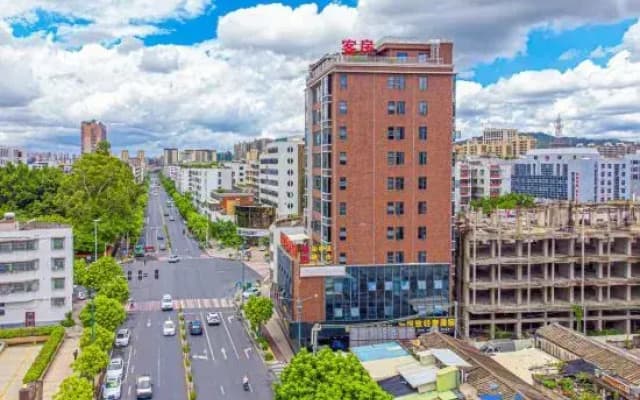 Jieyang Joy Light Luxury Hotel